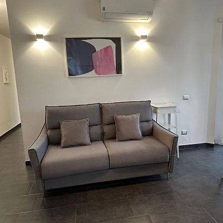 Nomentana White Apartments By Ghor Roma Ngoại thất bức ảnh