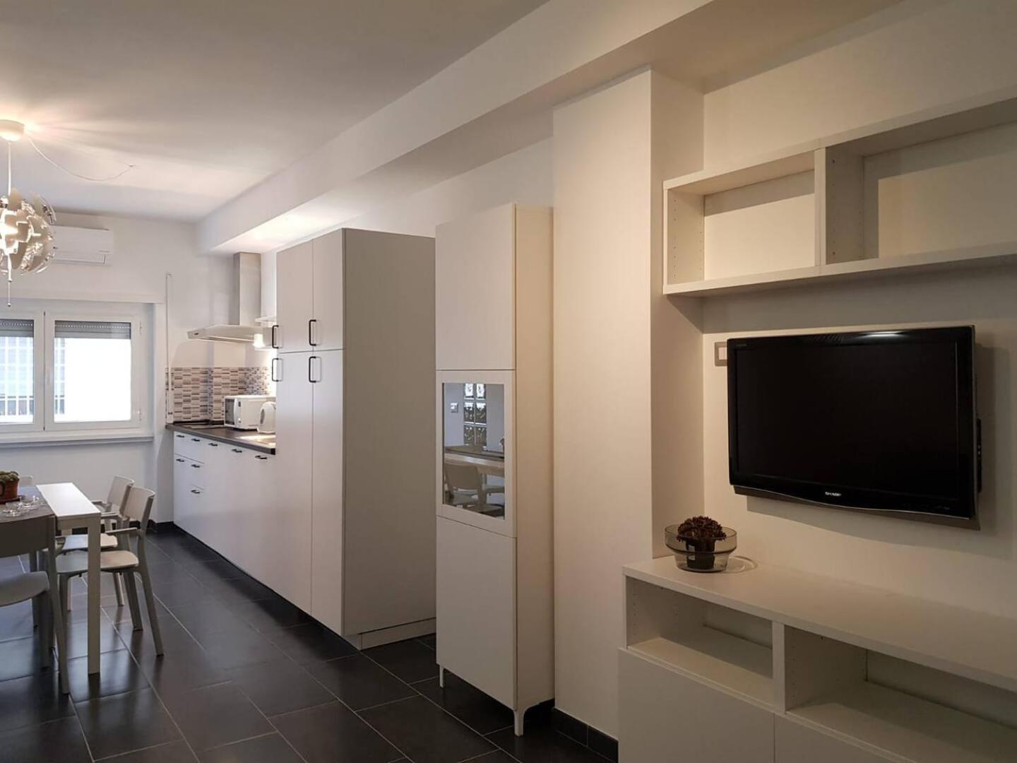 Nomentana White Apartments By Ghor Roma Ngoại thất bức ảnh