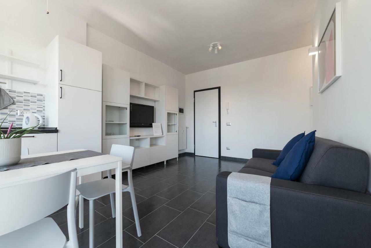 Nomentana White Apartments By Ghor Roma Ngoại thất bức ảnh